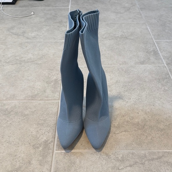 Stylish Blue Women's Boots - Picture 1 of 3